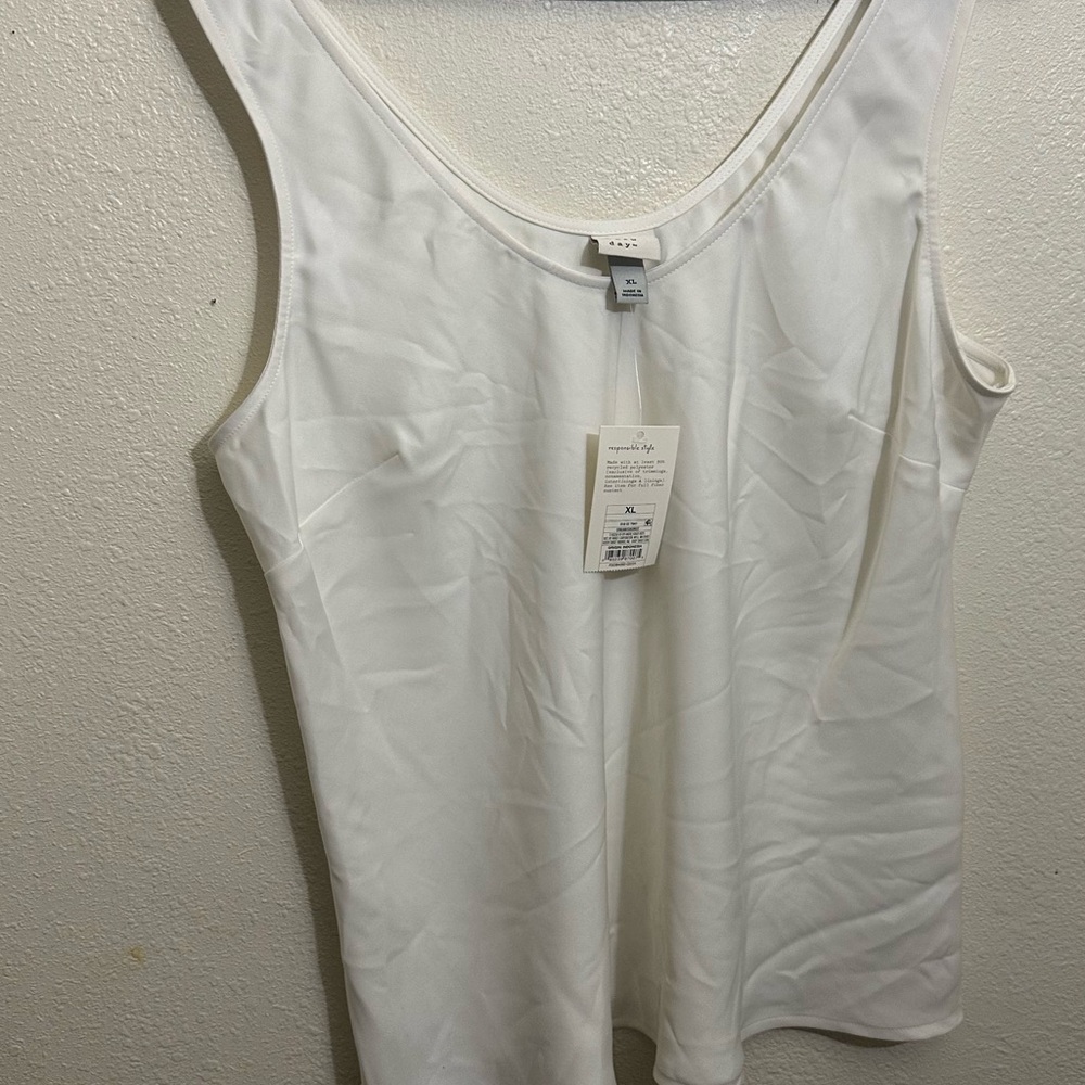 A New Day Ivory Sleeveless Blouse